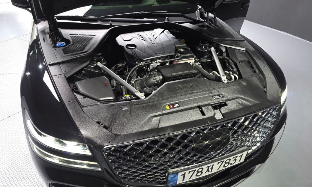 Genesis G80 Gasoline 2.5 Turbo AWD, 2022
