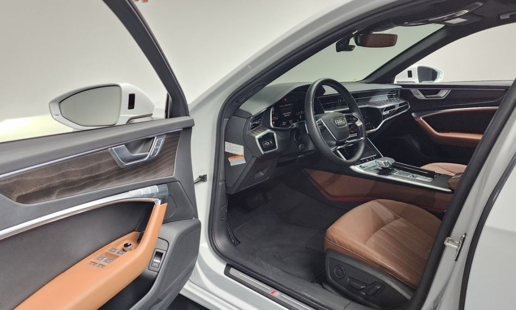 Audi A6 45 TFSI, 2022