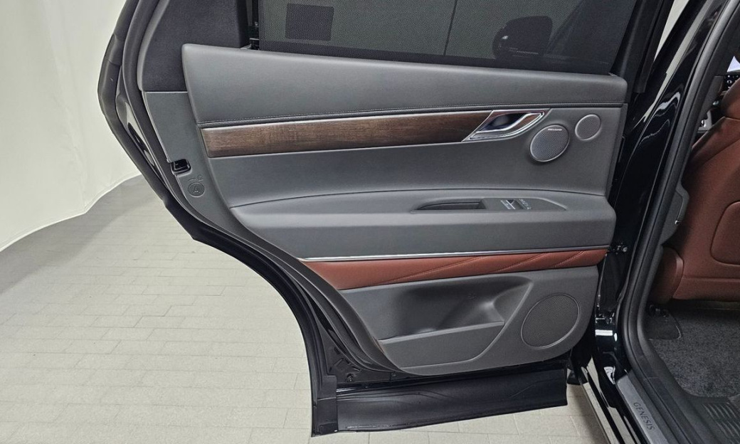 Genesis GV80 2.5T Gasoline AWD, 2025
