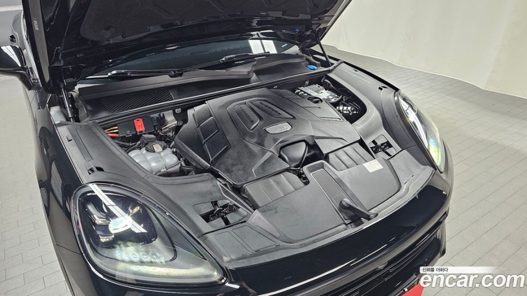 Porsche Cayenne 3.0 Coupe, 2023