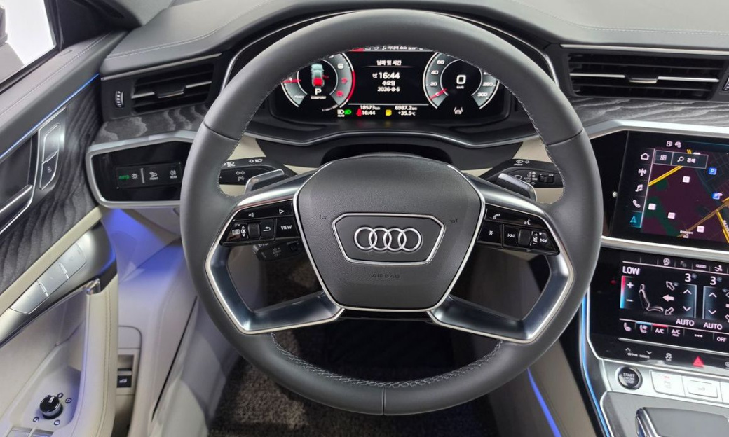 Audi A7 55 TFSI Quattro Premium, 2025