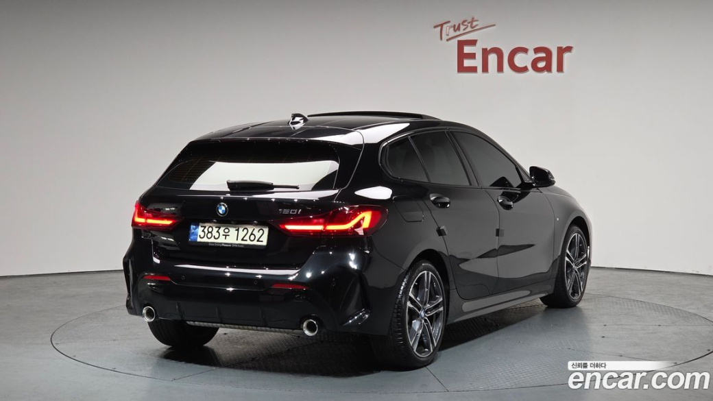 BMW 1-Series 120i M Sports, 2024