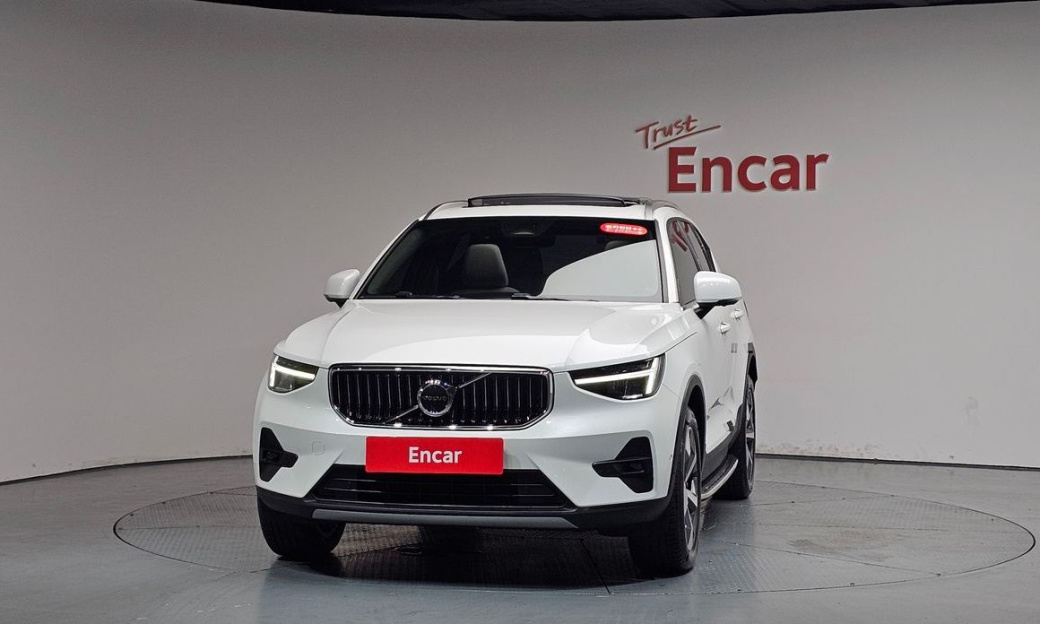 Volvo XC40 B4 Ultimate Bright, 2023