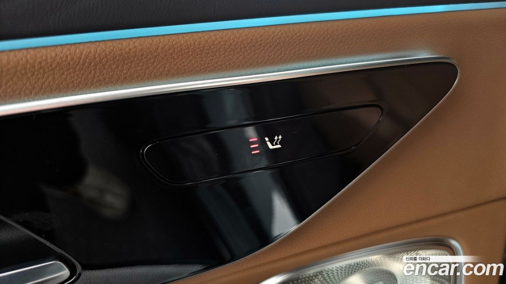 Mercedes-Benz E-Class E300 4MATIC Exclusive, 2024