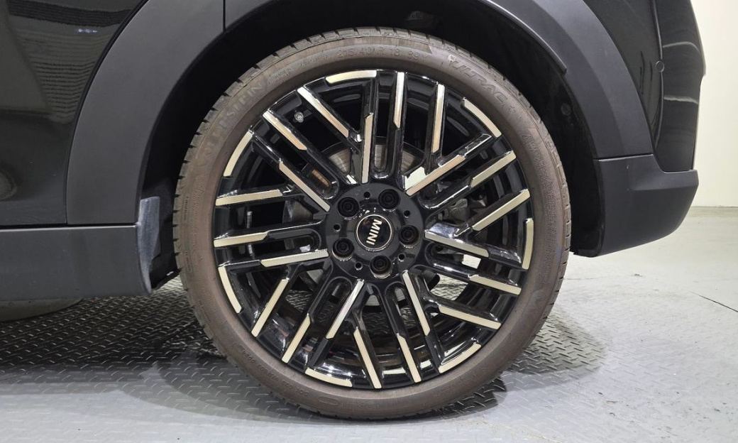 Mini Cooper 5 Door Favoured, 2025