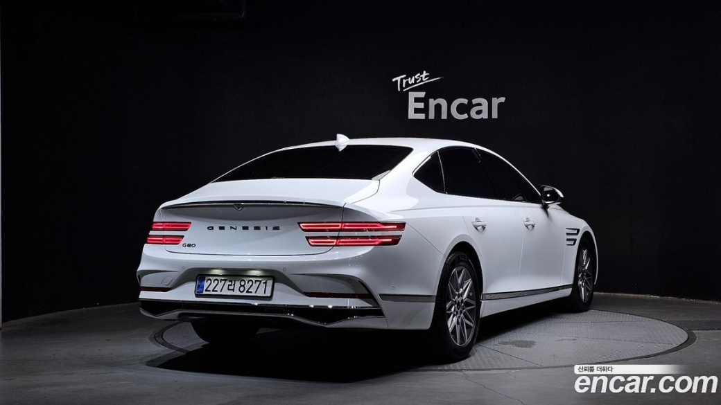 Genesis G80 Gasoline 2.5 Turbo 2WD, 2025