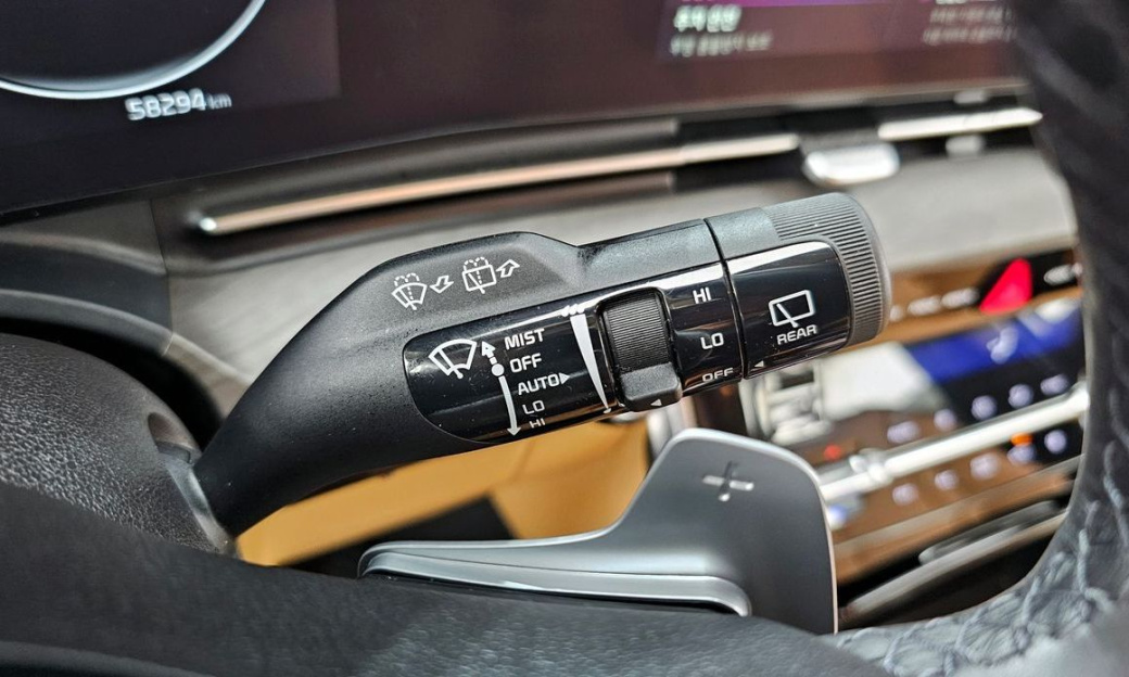 Kia Carnival 9-Seater Noblesse, 2023