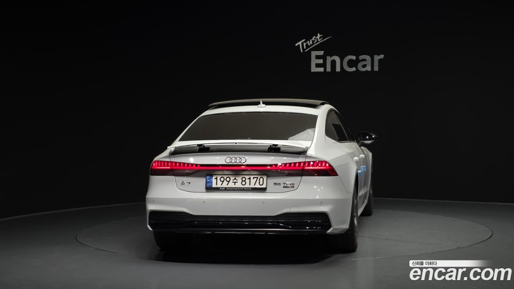 Audi A7 55 TFSI Quattro Premium, 2022