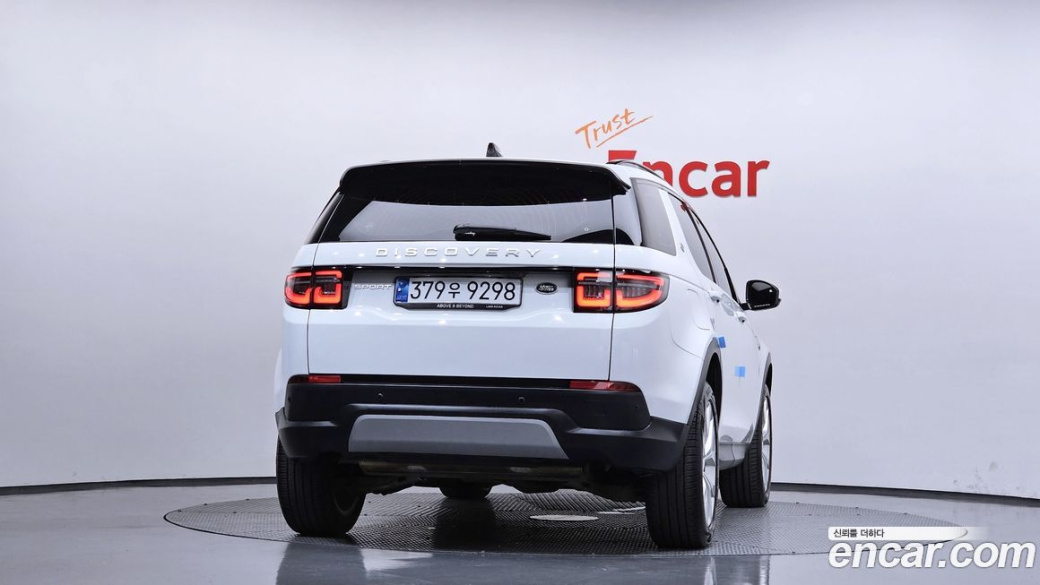 Land Rover Discovery Sport P250 SE, 2022