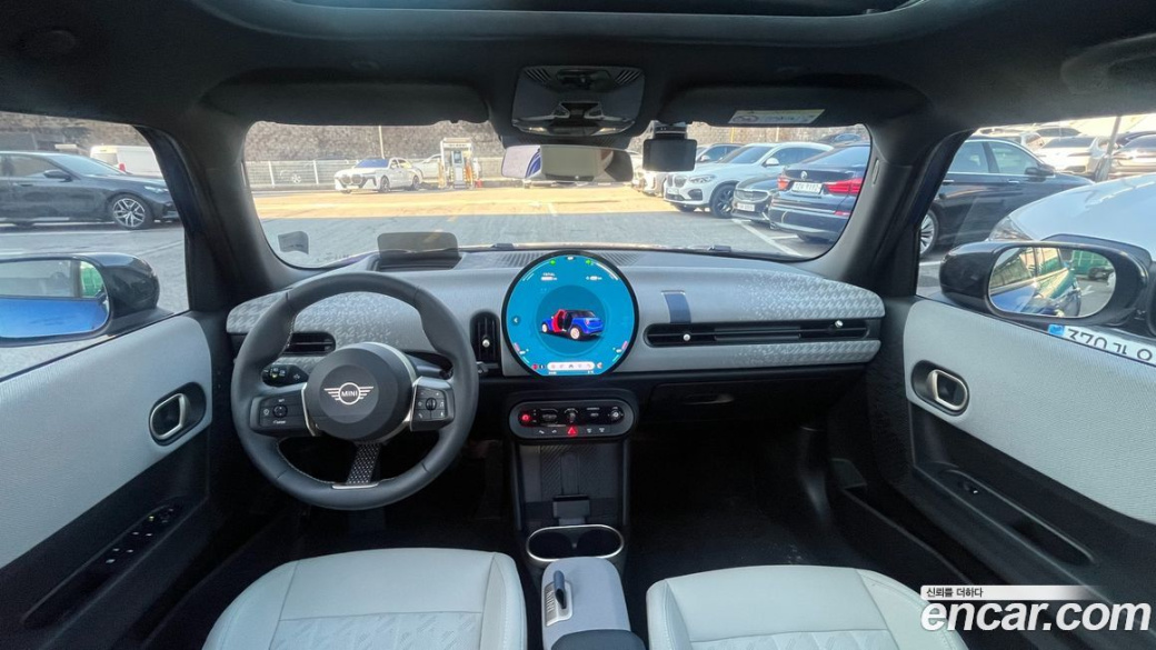Mini Cooper 5 Door Favoured, 2025