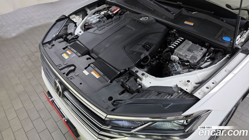 Volkswagen Touareg 3.0 TDI Prestige, 2022