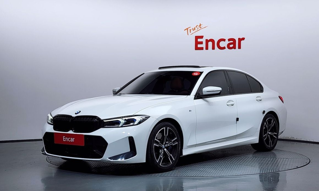 BMW 3-Series 320i M Sport, 2024