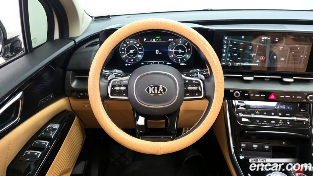 Kia Carnival 9-Seater Signature, 2021