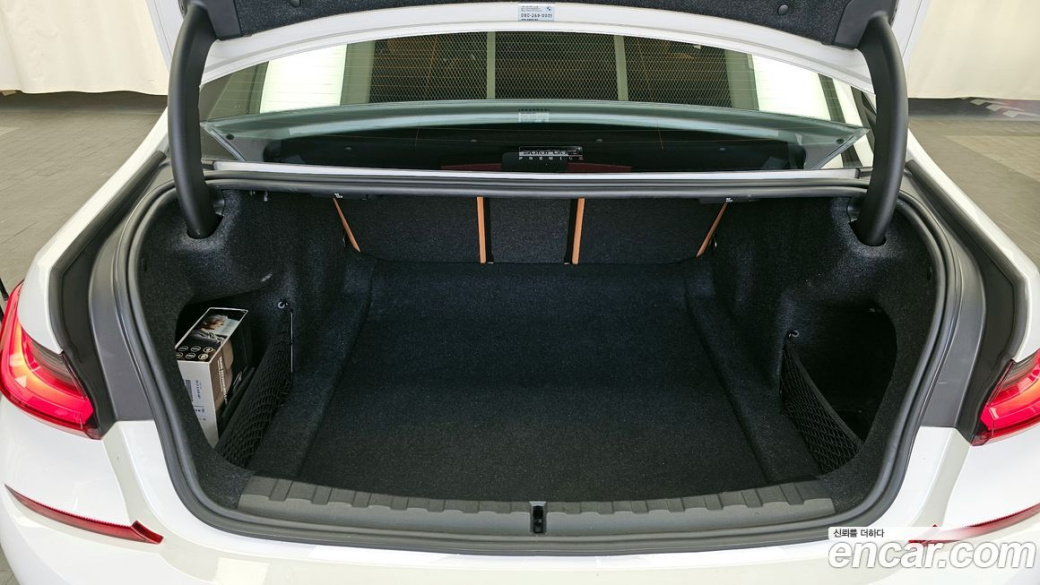 BMW 3-Series 320i M Sport, 2022