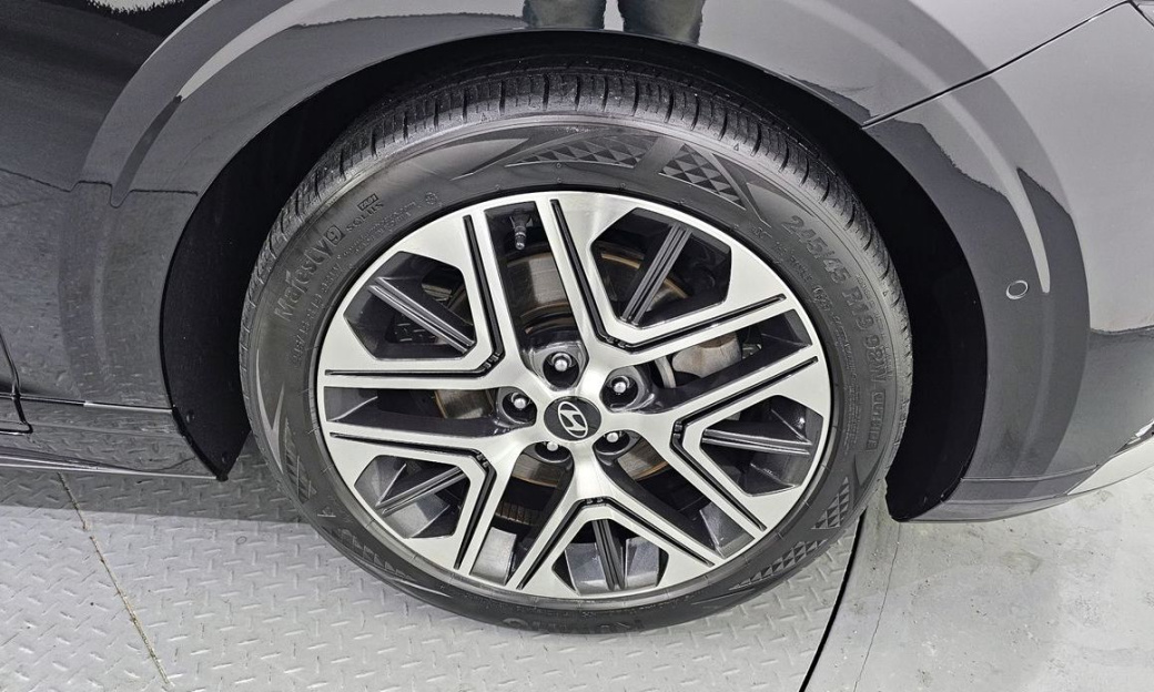Hyundai Grandeur 2,5 Gasoline 2WD, 2023