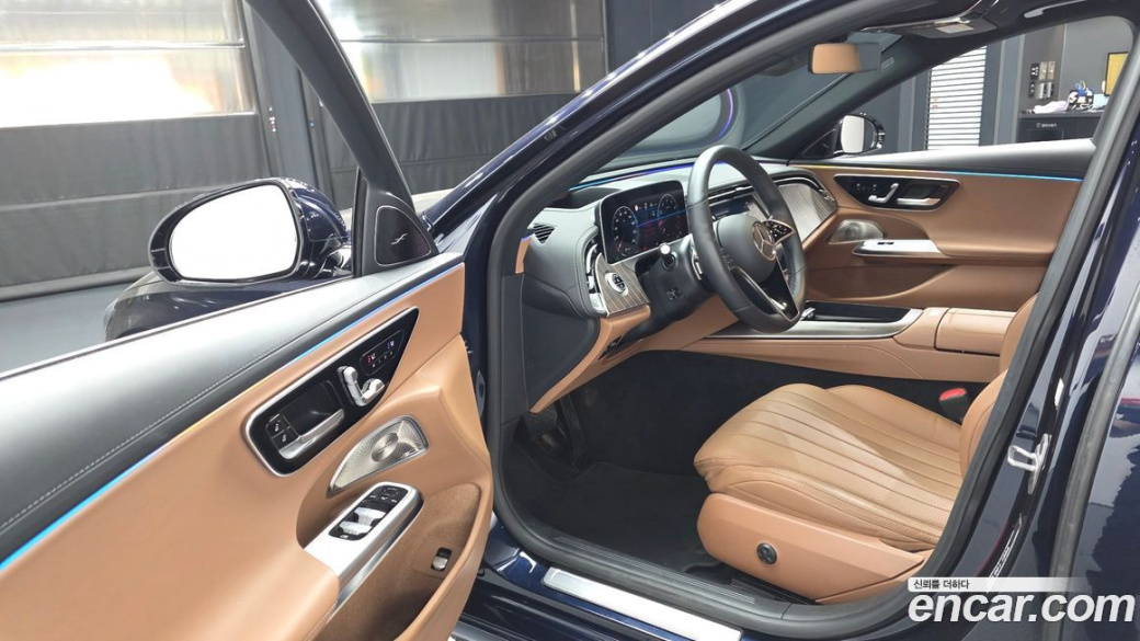 Mercedes-Benz E-Class E450 4MATIC, 2024