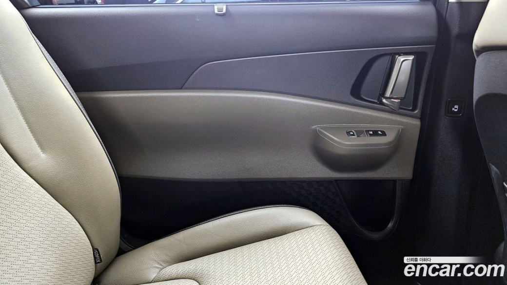 Kia Carnival 9-Seater Noblesse, 2024