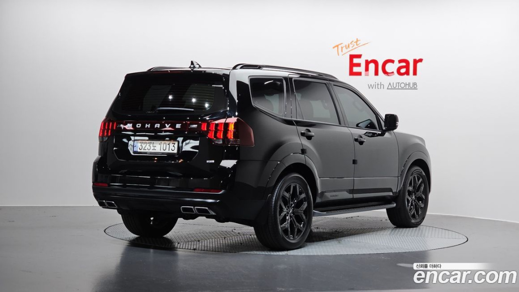 Kia Mohave Diesel 3.0 4WD 7-Seater, 2024