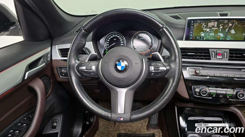 BMW X1 xDrive 20i M Sport, 2022