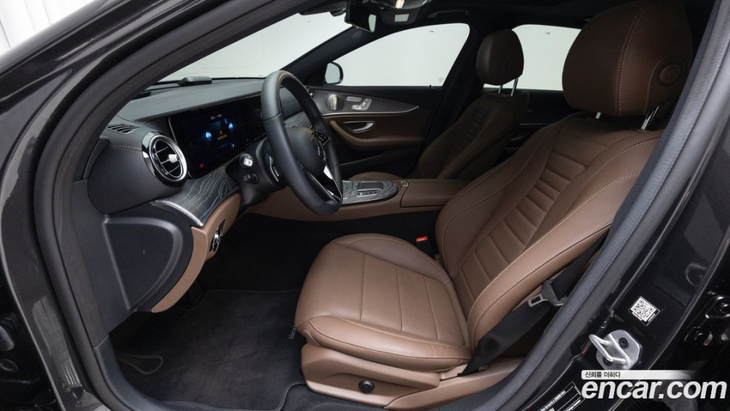 Mercedes-Benz E-Class E350 4MATIC Avantgarde, 2022