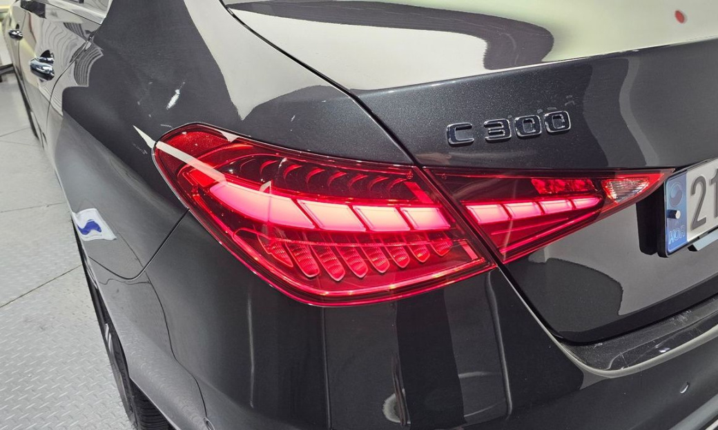Mercedes-Benz C-Class C300 4MATIC Avantgarde, 2023