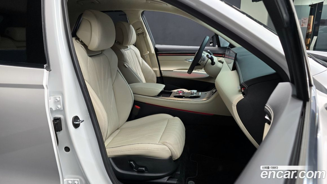 Genesis GV70 2.5T Gasoline 2WD, 2025