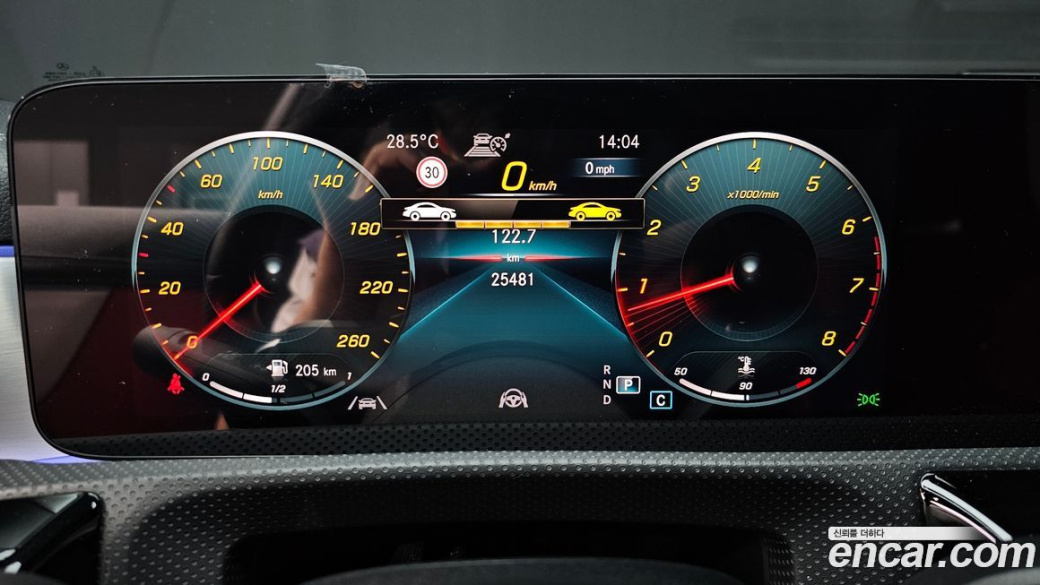 Mercedes-Benz CLA-Class CLA250 4MATIC, 2023
