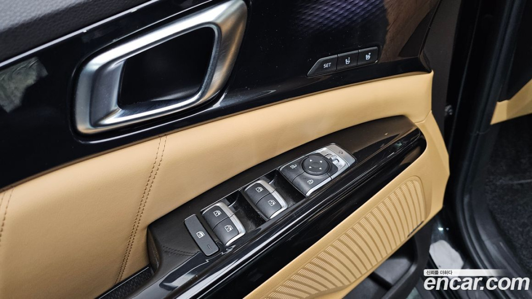 Kia Carnival 9-Seater Signature, 2022