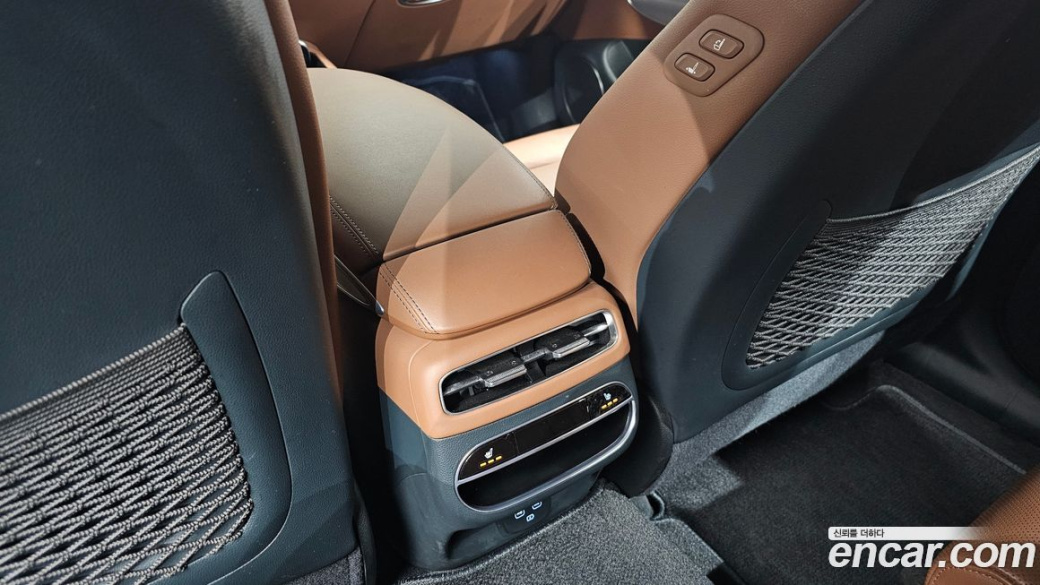 Genesis GV70 2.5T Gasoline AWD, 2023