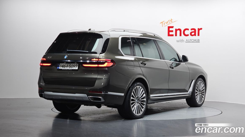 BMW X7 xDrive 40i Design Pure Excellence 6-Seater, 2023