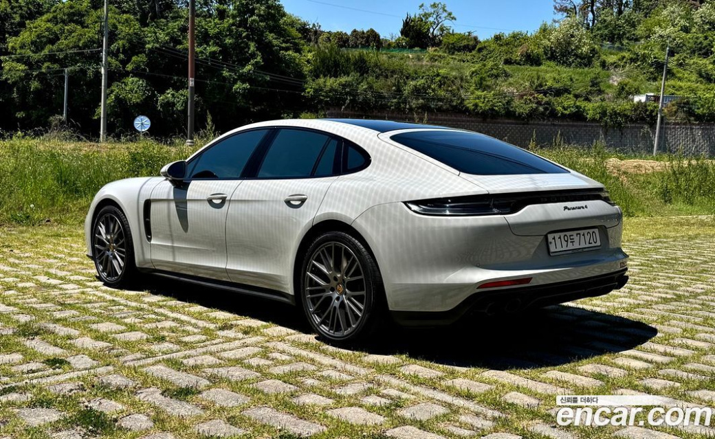 Porsche Panamera 2.9 AWD Platinum Edition, 2023