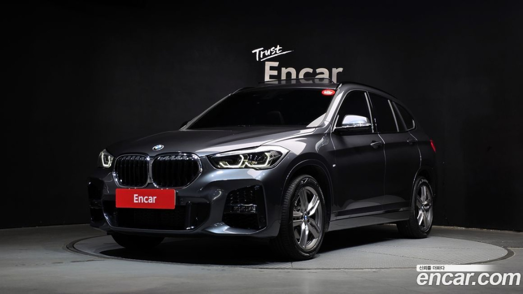 BMW X1 xDrive 20i M Sport, 2022