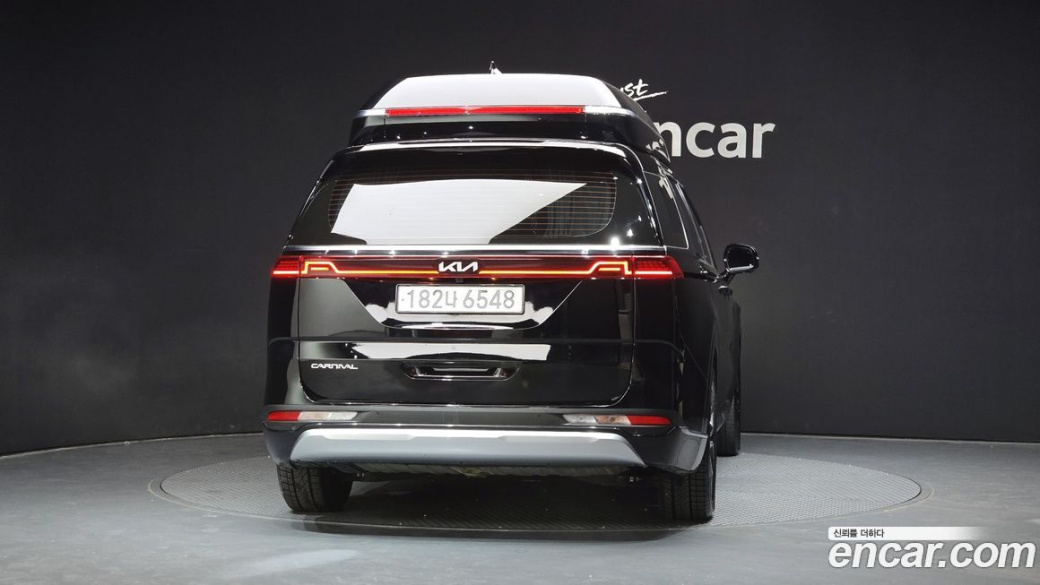 Kia Carnival 7-Seater Hi-Limousine, 2022