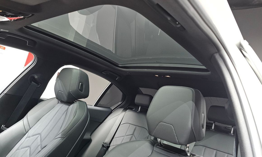 BMW 5-Series 520i M Sport, 2024