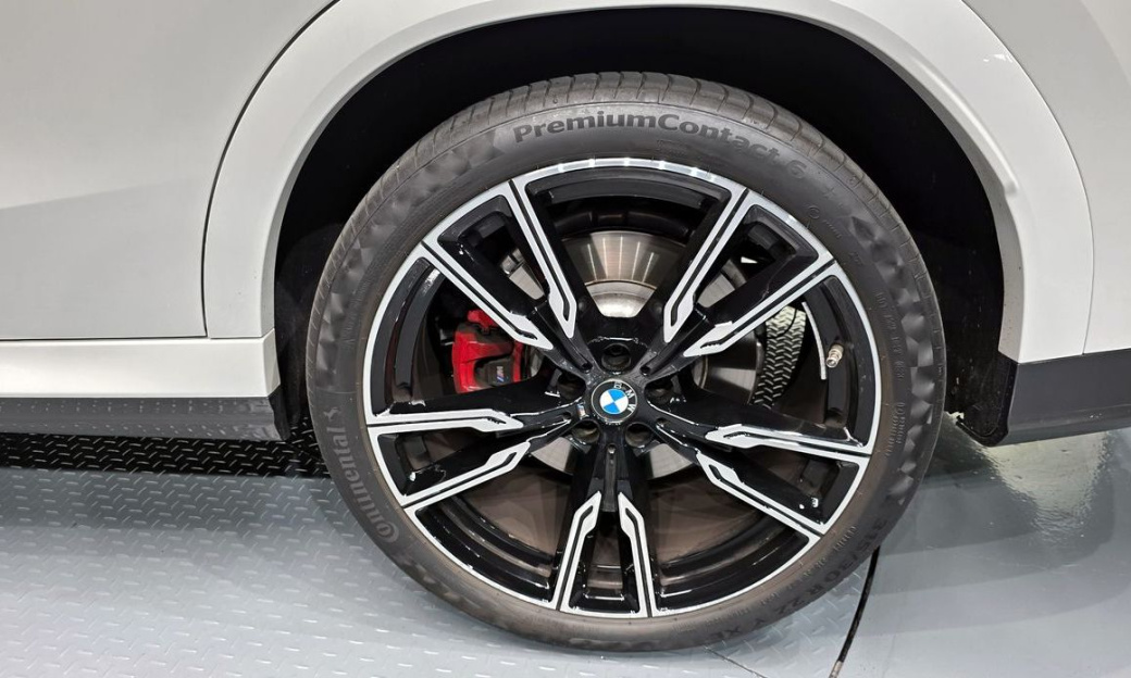 BMW X6 M60i, 2024