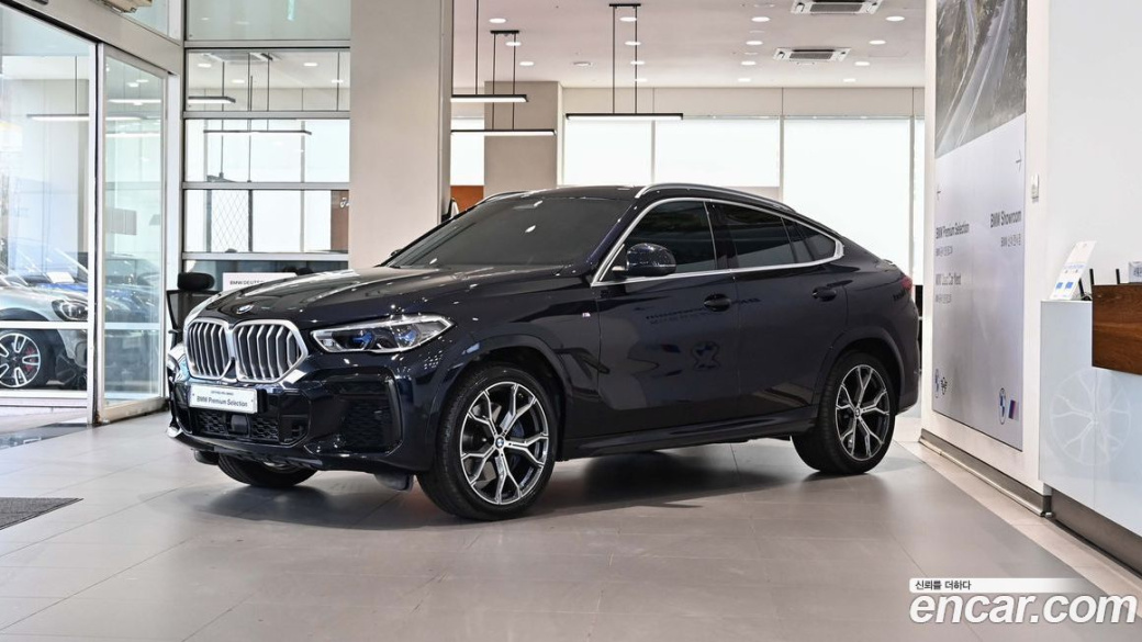 BMW X6 xDrive40i M Sport, 2023