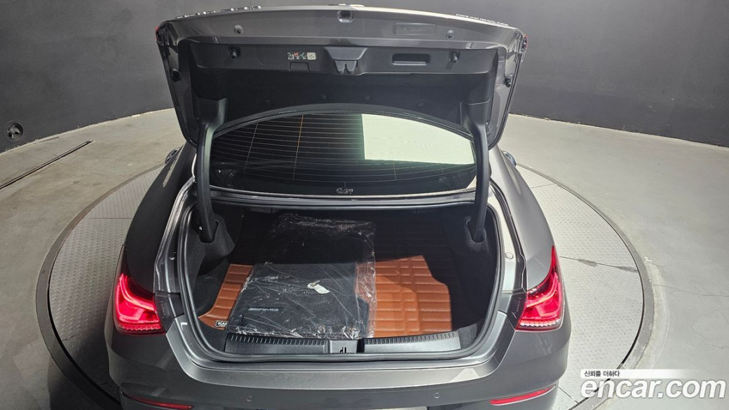 Mercedes-Benz CLA-Class CLA250 4MATIC, 2023
