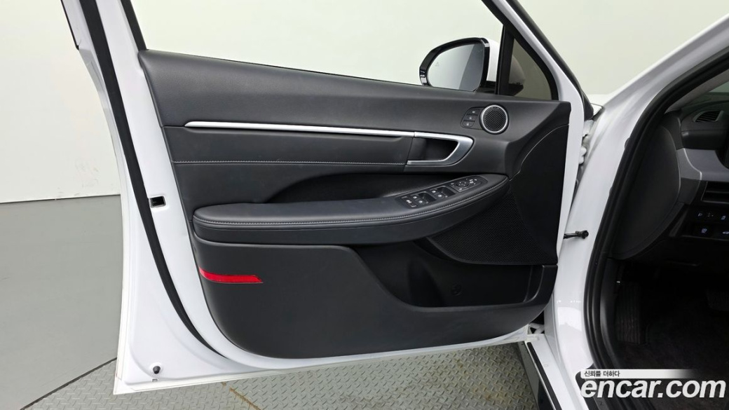 Hyundai Sonata 2.0, 2024