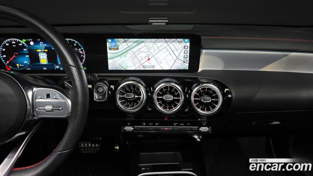 Mercedes-Benz CLA-Class CLA250 4MATIC, 2023