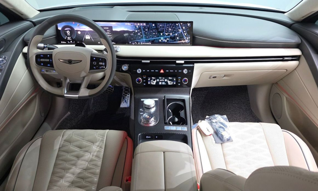 Genesis G80 Gasoline 2.5 Turbo AWD, 2025
