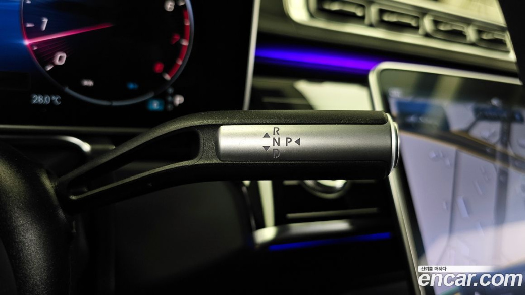Mercedes-Benz S-Class Maybach S580 4MATIC, 2024
