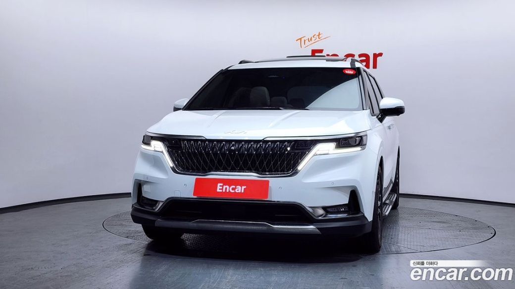Kia Carnival 9-Seater Signature, 2023