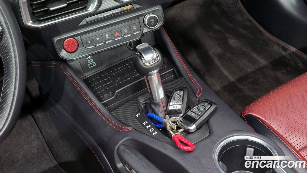 Ford Mustang 5.0 GT Premium Convertible, 2024