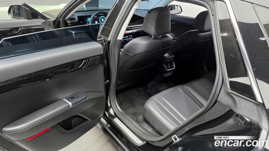 Hyundai Grandeur 2,5 Gasoline 2WD, 2023