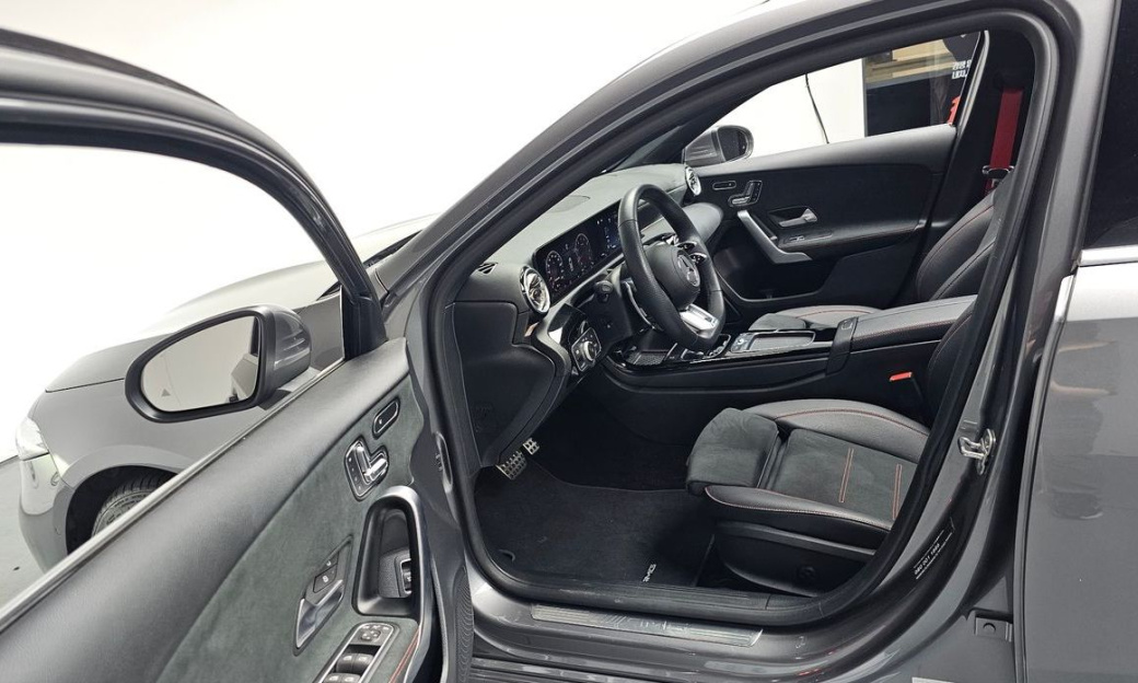 Mercedes-Benz A-Class AMG A35 4MATIC Sedan, 2024
