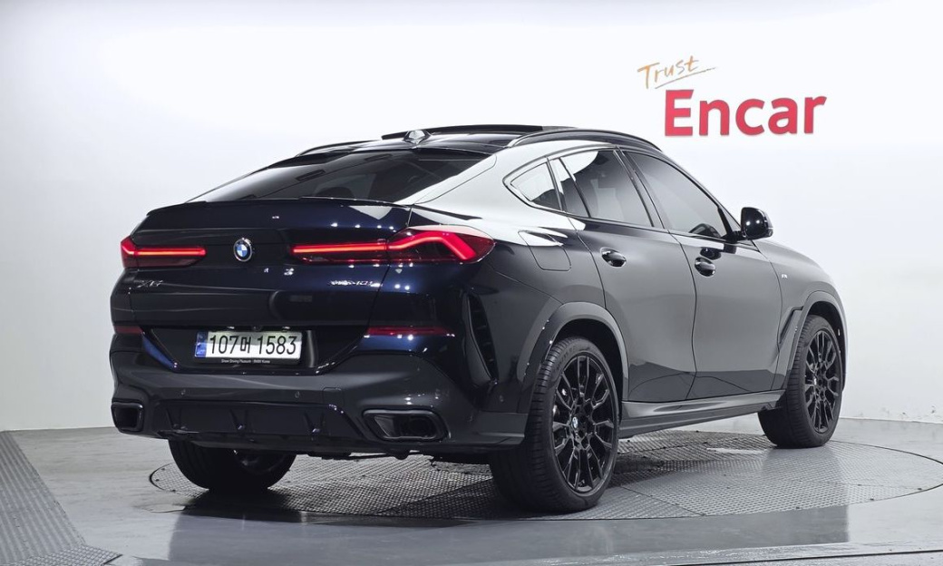 BMW X6 xDrive40i M Sport, 2024
