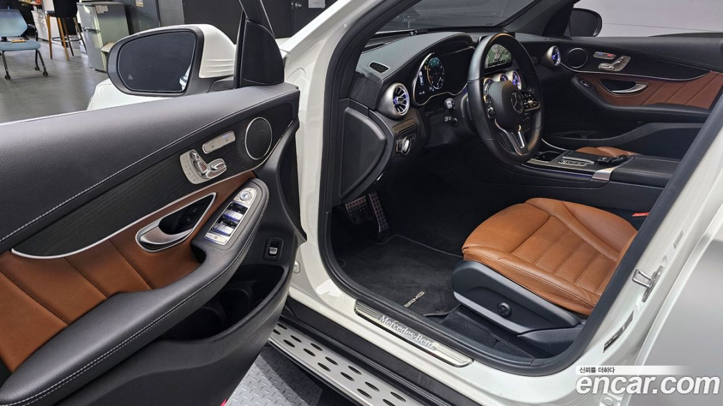 Mercedes-Benz GLC-Class GCL300 4MATIC Coupe, 2023