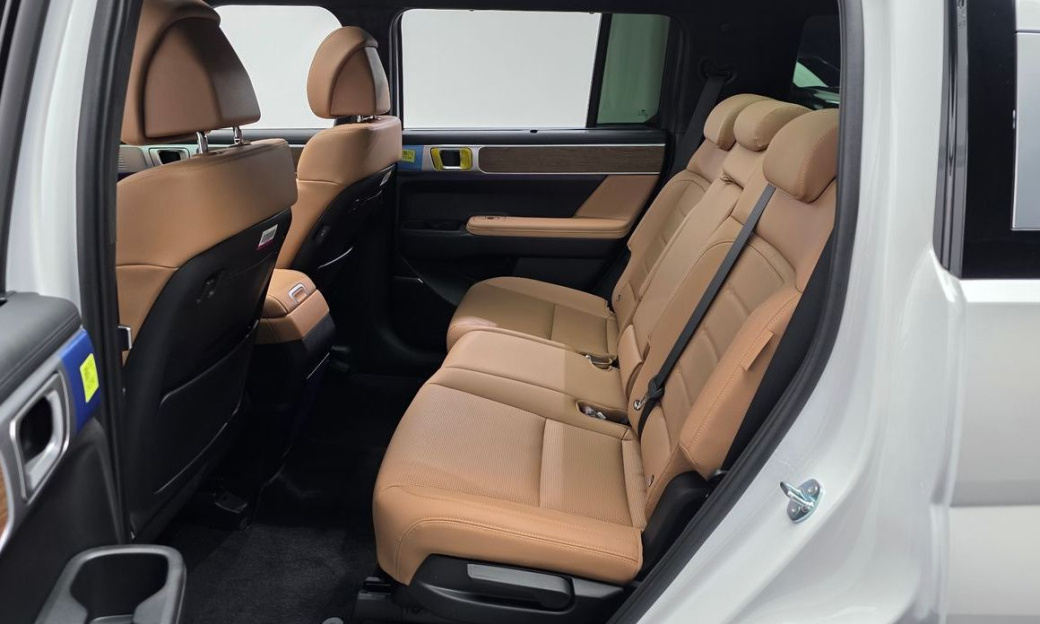 Hyundai Santafe Gasoline 2.5T 2WD, 2025
