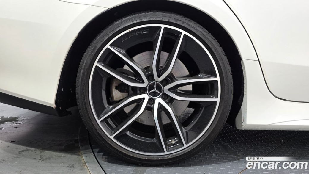 Mercedes-Benz CLS-Class AMG CLS53 4MATIC+, 2022