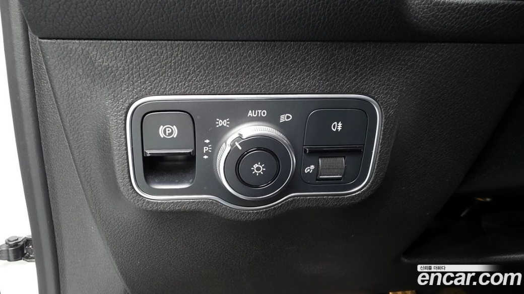 Mercedes-Benz GLB-Class AMG GLB35 4MATIC, 2021